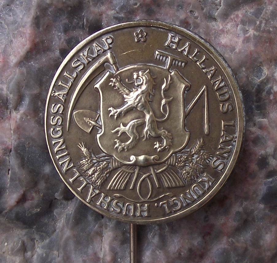 Vintage Royal Halland County Agricultural Society Sweden Swedish Pin Badge