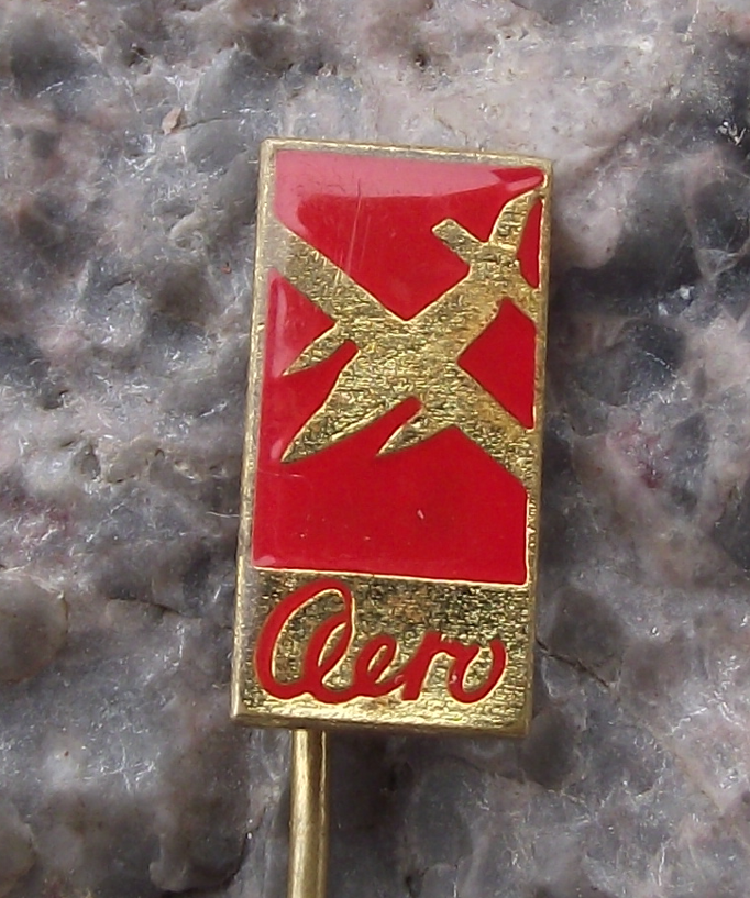 Vintage Aero Czech Aircraft Aviation Factory Let L-410 Turbolet Pin Badge - Badgecrazy