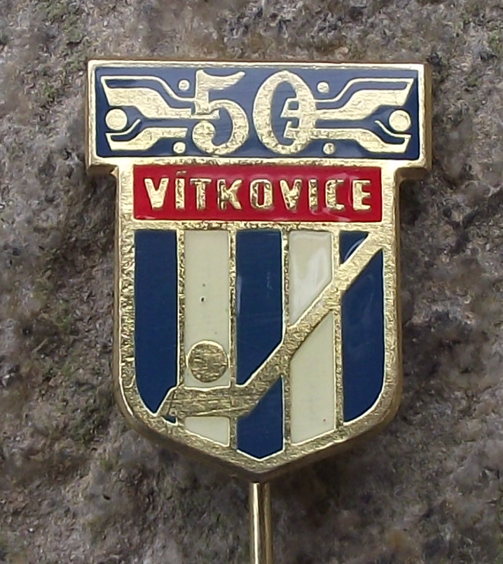 1978 HC Vítkovice Ridera Ice Hockey Club Team Czechoslovakia Pin Badge - Badgecrazy