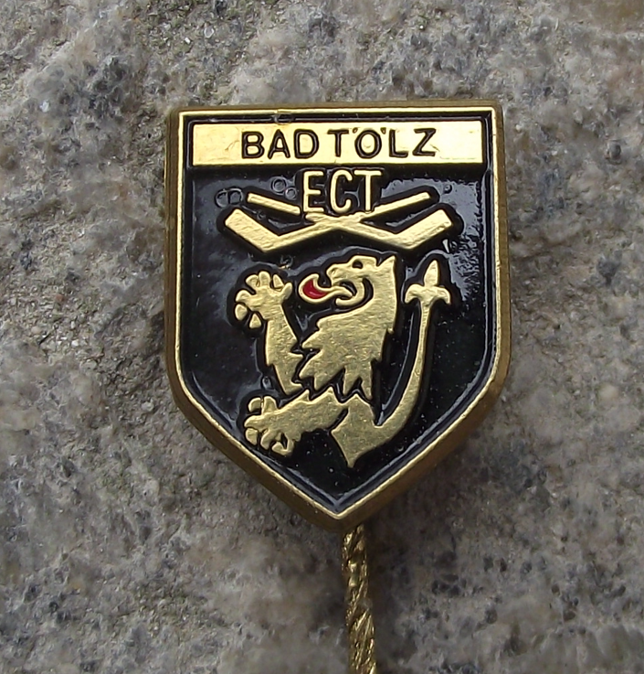 Vintage EC Bad Tölz Ice Hockey Club Germany Lion Crest Pin Badge - Badgecrazy