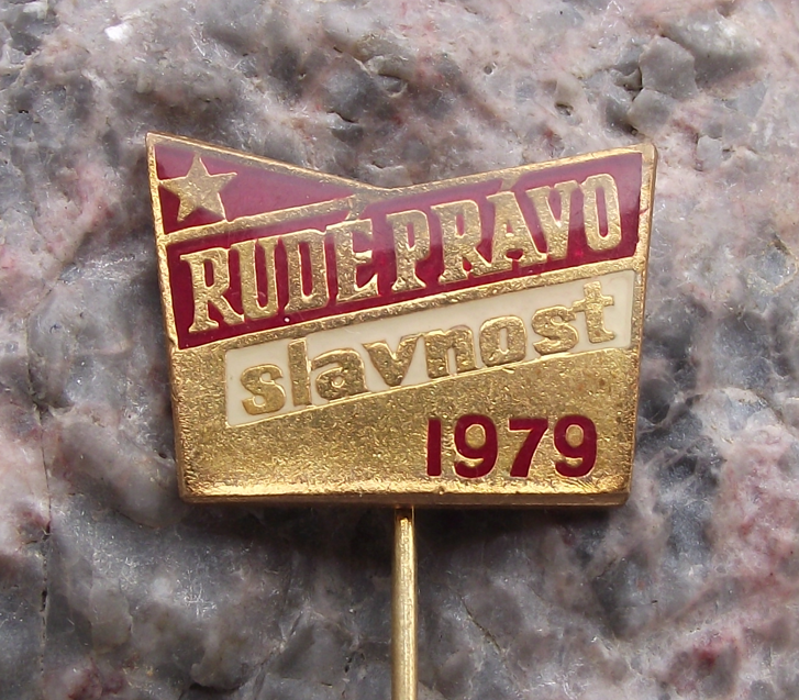 1979 Rude Pravo Slavnost Czech Newspaper Cultural Celebration Pin Badge - Badgecrazy