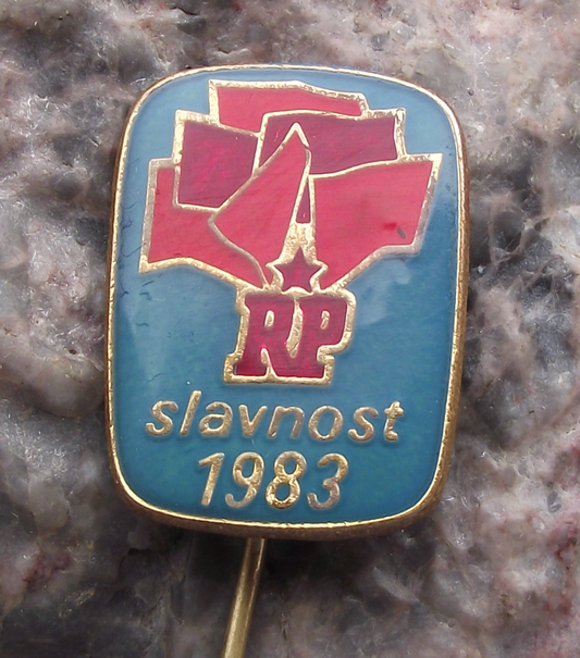 1983 Rude Pravo Slavnost Czech Newspaper Cultural Celebration Pin Badge - Badgecrazy