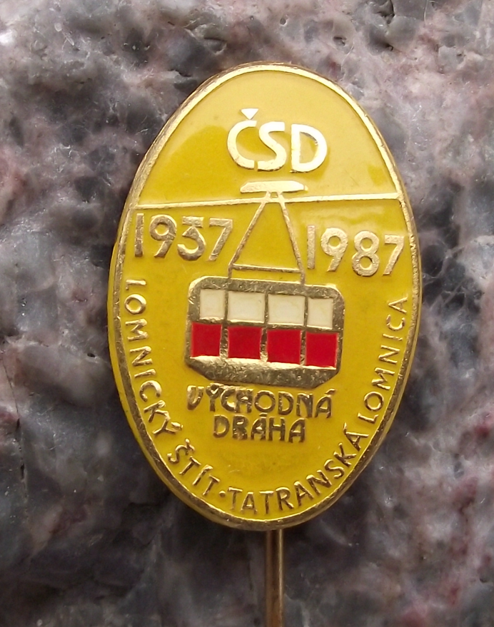 1987 Czech South Eastern Rail Trains CSD Mountain Cable Car Lomnice Pin Badge