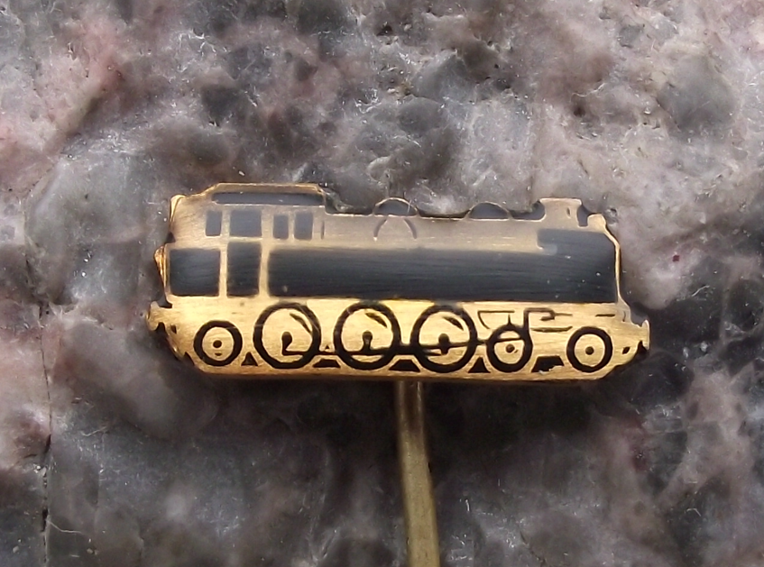 Czechoslovakia Railway CSD Train Steam Engine Rail Souvenir Pin Badge