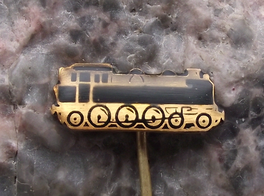 Czechoslovakia Railway CSD Train Steam Engine Rail Souvenir Pin Badge