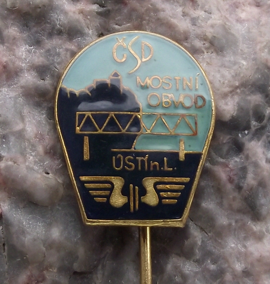 Vintage Czech Railways CSD Usti nad Labem Bridge Department Train Pin Badge