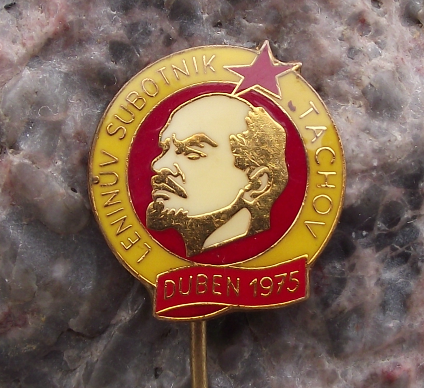 1975 Lenin April Saturday Czech Volunteer Worker Award Tachov Pin Badge