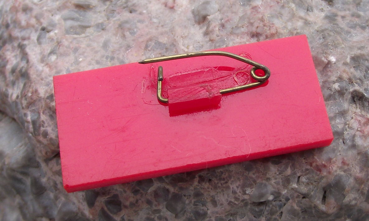 Vintage Chairman Mao Communist China HARDSHIP AND SIMPLICITY Pin Badge