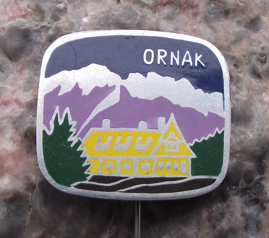 Vintage Ornak Mountain Ridge Poland Climbing Lodge Pin Badge
