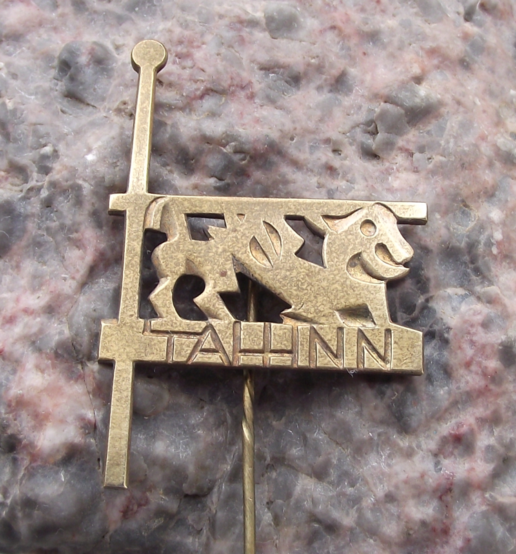 Vintage Tallinn Estonia Medieval Heraldic Dragon Lion Flag Pin Badge