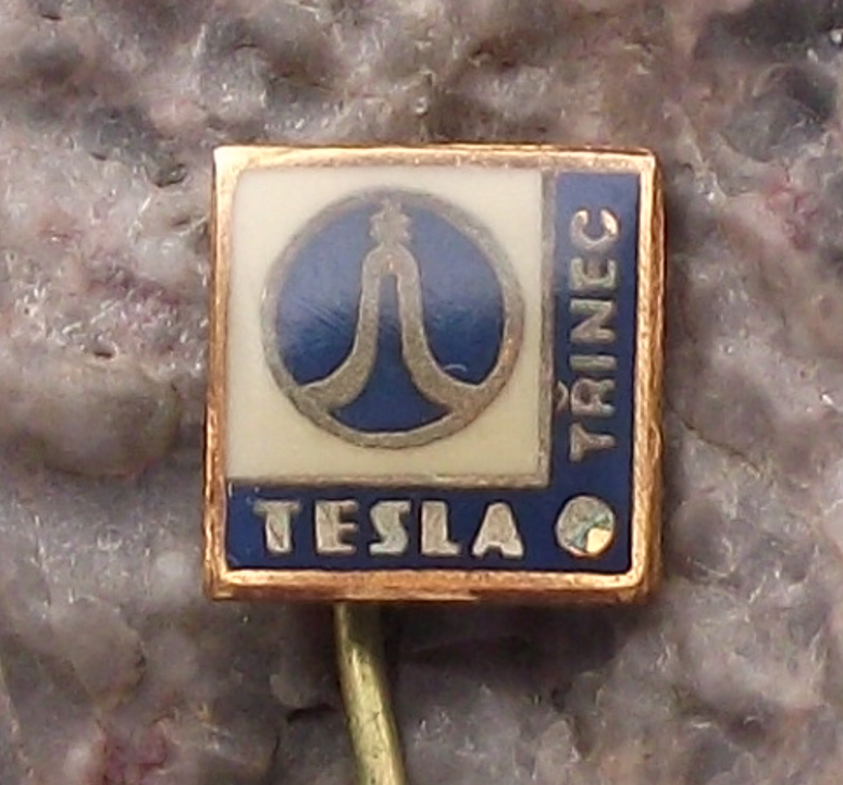 Vintage Tesla Electronics Třinec Sine Wave Logo Pin Badge