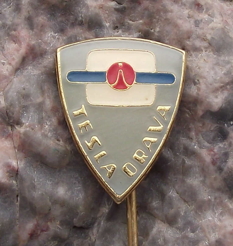 Vintage Tesla Electronics Orava Televisions Shield Pin Badge