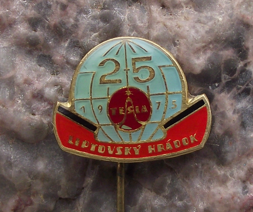 1975 Tesla Liptovský Hrádok Pin Badge 25th Anniversary Pin Badge