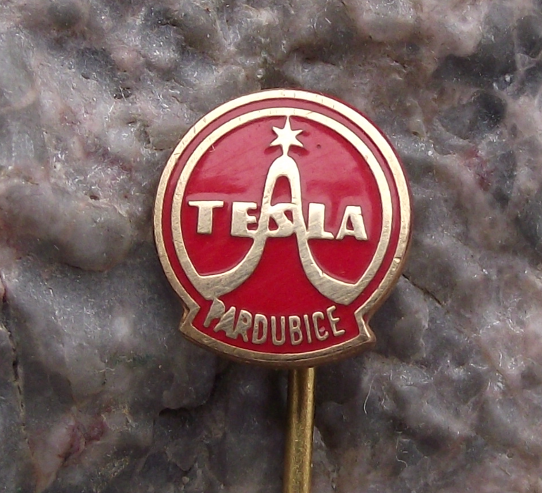 Vintage Tesla Electronics Pardubice Czechoslovakia Sine Wave Pin Badge