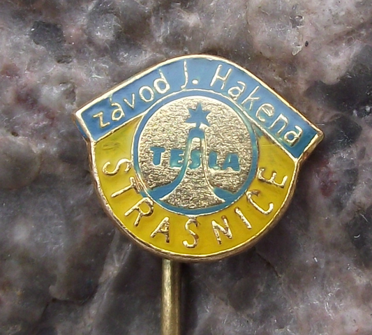 Vintage Tesla Strašnice Josef Hakena Pin Badge