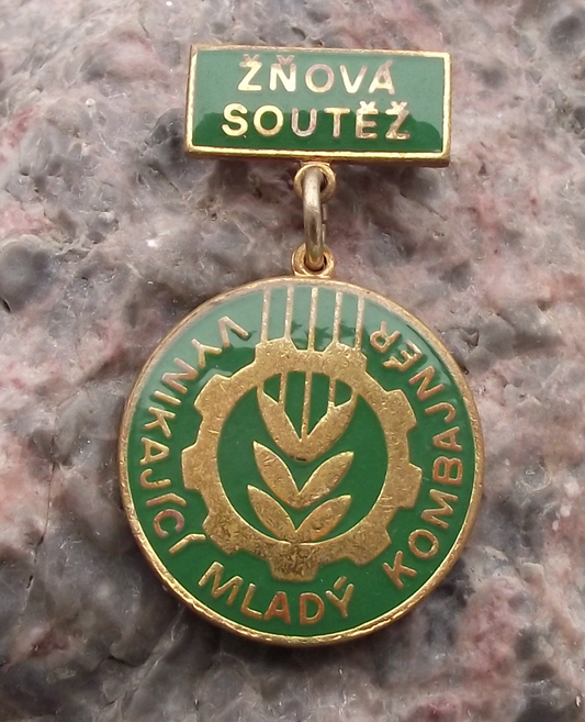 Vintage Outstanding Young Combine Harvester Driver Farming Medal Pin Badge