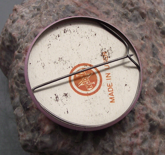 Vintage Communist Party of Finland SKP Tiedonantaja Newspaper Pin Badge