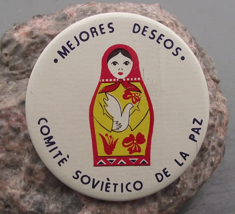 Vintage Soviet Peace Committee Best Wishes Matryoshka Doll Dove Pin Badge