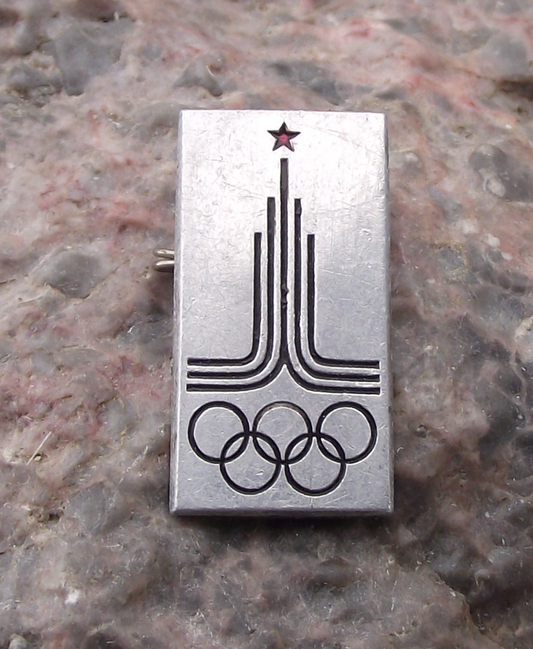 1980 Moscow Olympic Games Tower Official Logo Silver Pin Badge