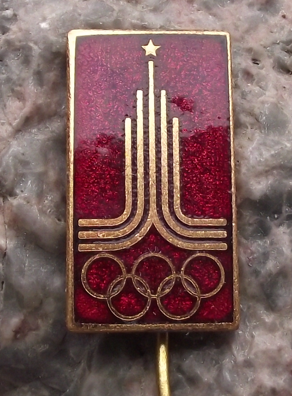 1980 Moscow Olympic Games USSR Soviet Union Red Enamel Pin Badge