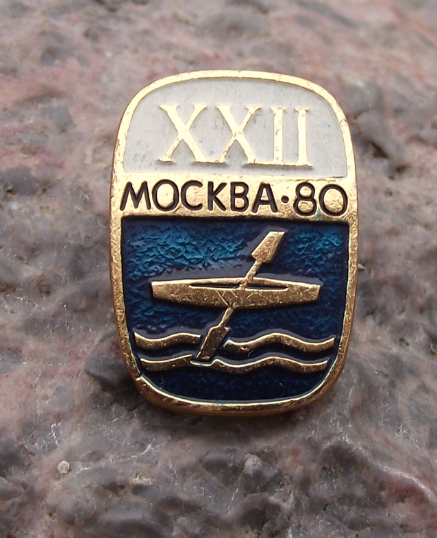 1980 XXII Moscow Summer Olympic Games Canoeing Canoe Kayak Pin Badge