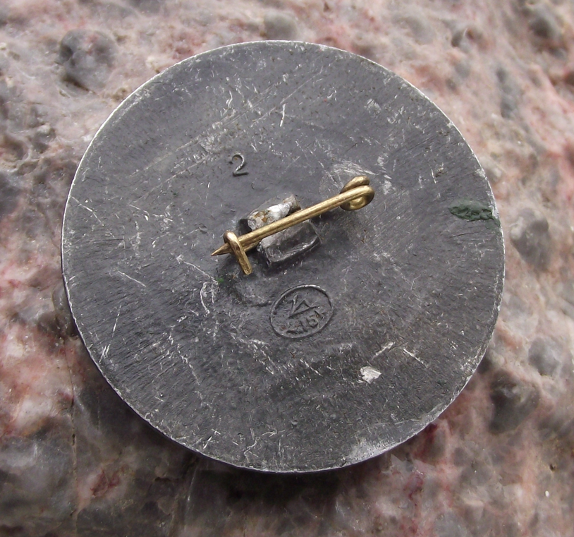 1980 Moscow Olympic Games Tallinn Estonia Sailing Event Yachts Pin Badge