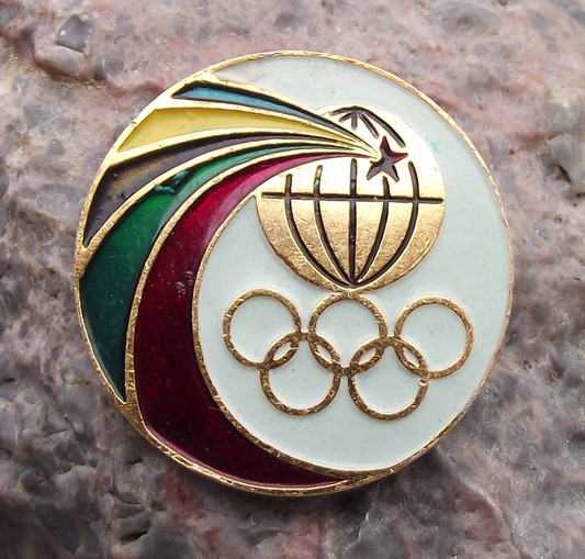 1980 Rainbow Ribbons Moscow Olympic Rings Games Pin Badge