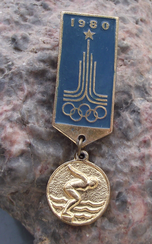 1980 Moscow Olympic Games Swimming Event Medal Style Pin Badge