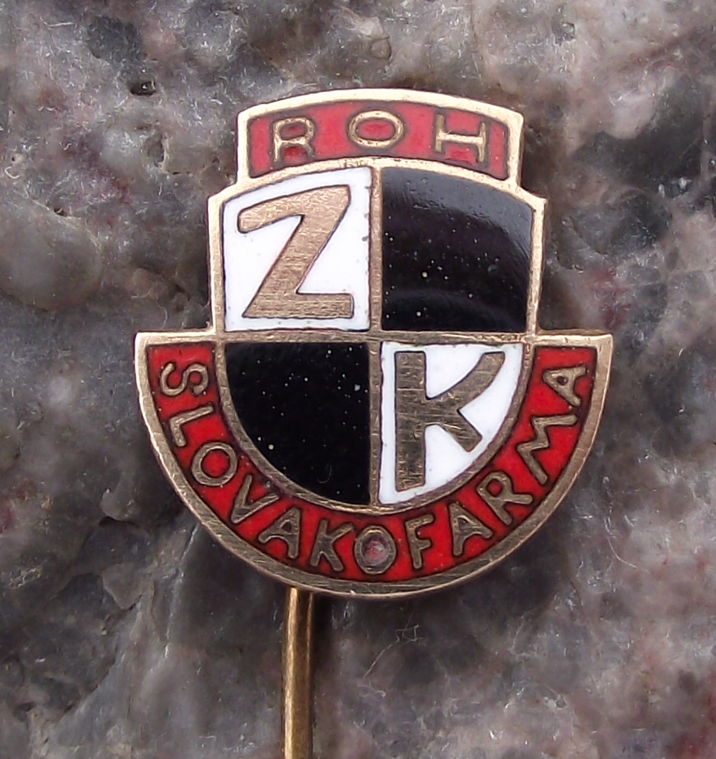 Vintage Slovakofarma Pharmacutical Firm ZK Trade Union ROH Pin Badge