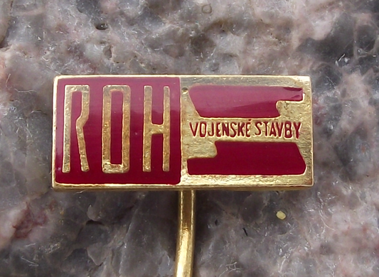 Vintage Army Military Construction Czechoslovakis Trade Union ROH Pin Badge