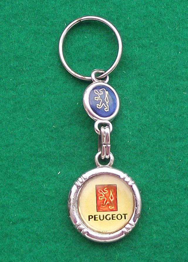 Vintage Peugeot Double Lion Symbol Logo Car Company Keychain Key Ring