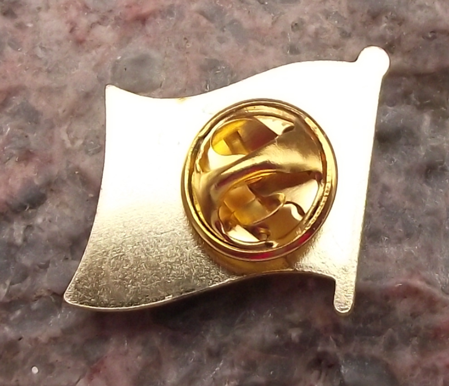 Czechia Czech Czechoslovakia Fluttering National Flag Clasp Pin Badge