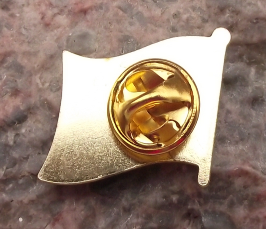 Czechia Czech Czechoslovakia Fluttering National Flag Clasp Pin Badge