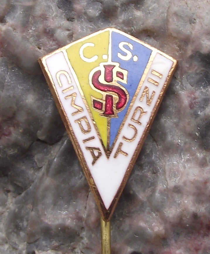 Vintage C.S. Chimia Turzii Football Club Romania Soccer Pin Badge