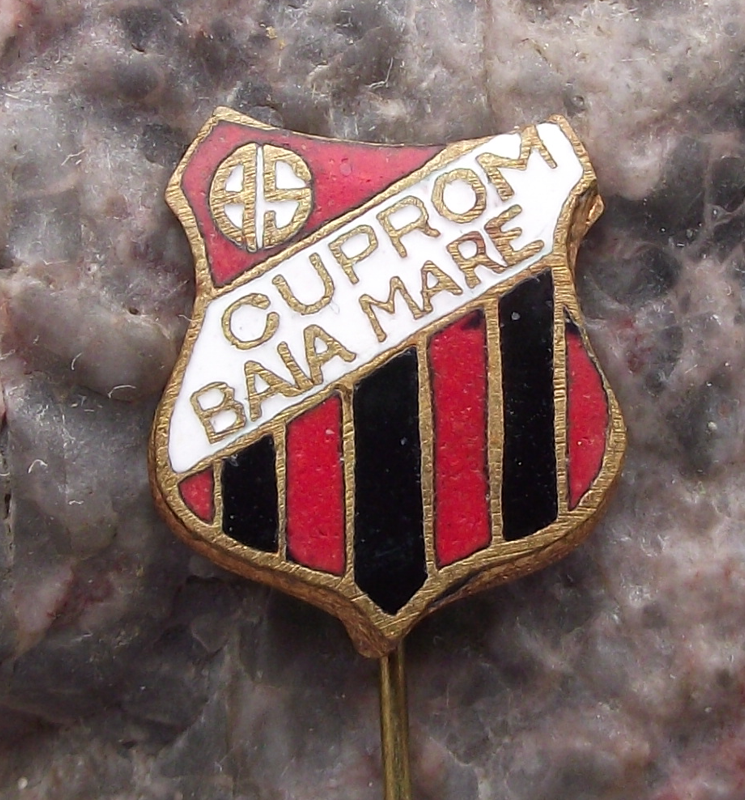 Vintage A.S. Cuprom Baia Mare Football Club Romania Soccer Pin Badge