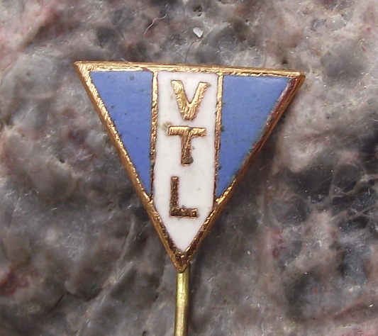 Vintage Vulturii Textila Lugoj VTL Football Club Romania Soccer Pin Badge