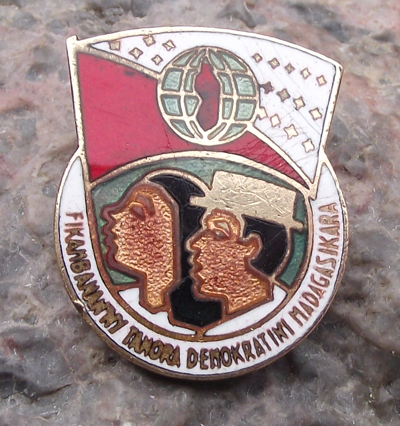 Vintage Democratic Youth Organization of Madagascar Pin Badge