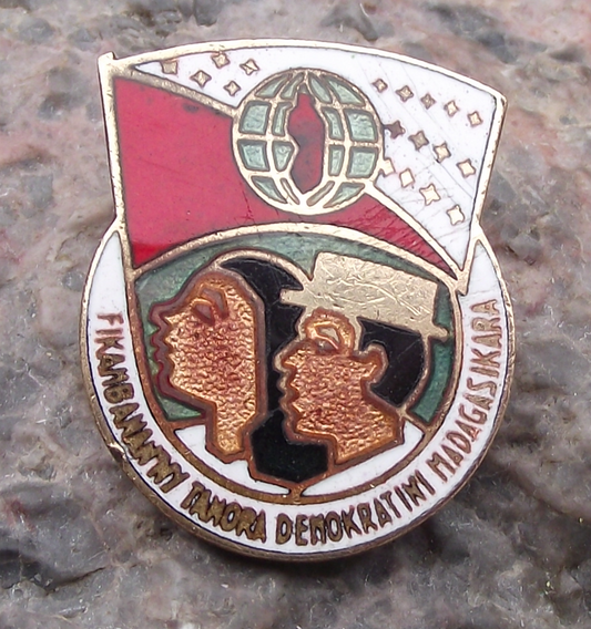 Vintage Democratic Youth Organization of Madagascar Pin Badge