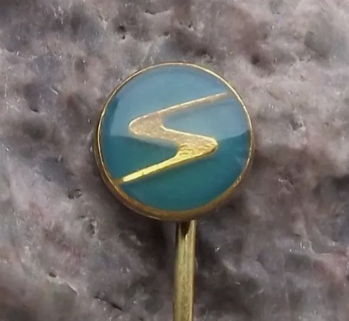 Badges for andga-1627 - Mainly DDR