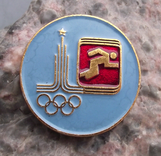 1980 Moscow Russia Summer Olympic Games Running Sprinting Track Run Pin Badge