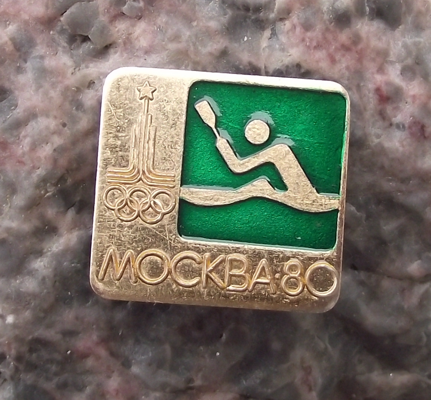 1980 Moscow Summer Olympic Games Canoe Kayak Water Sports Event Pin Badge