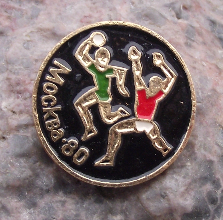 1980 Moscow 80 Russia Summer Olympic Games Handball Hand Ball Pin Badge