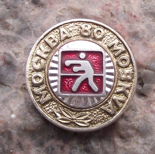 1980 Moscow Soviet Summer Olympic Games Boxing Fighter Boxer Pin Badge