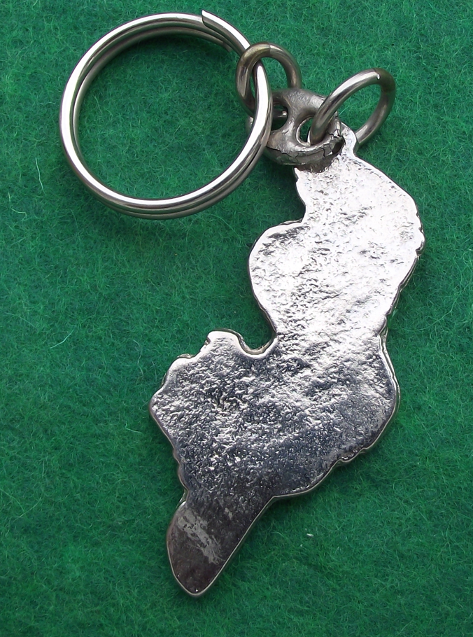 Vintage Tunisia Red Crescent Moon Star Flag Maltese Country Map Keyring