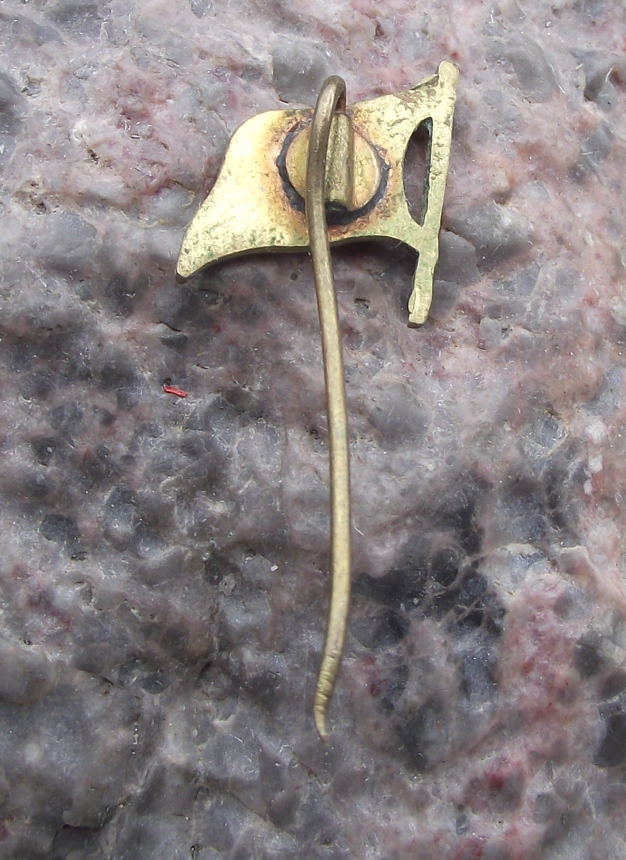 Vintage  ŁKS Łódź Poland Football Club Flag Pin Badge