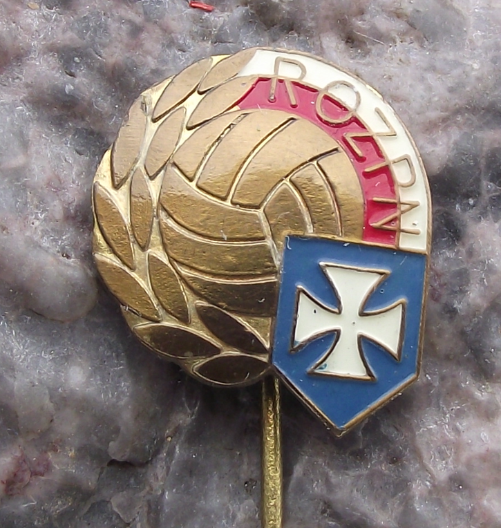 Vintage Rzeszowski Okręgowy Związek Piłki Nożnej Poznan Football Pin Badge