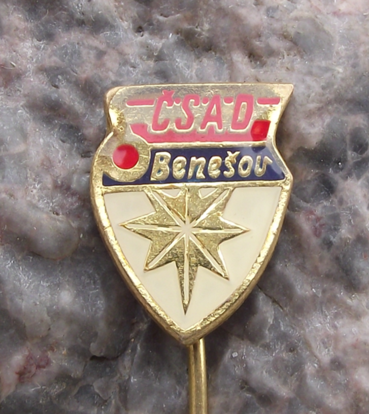 Vintage Benesov CSAD Czech Bus Coach Transport Advertising Pin Badge