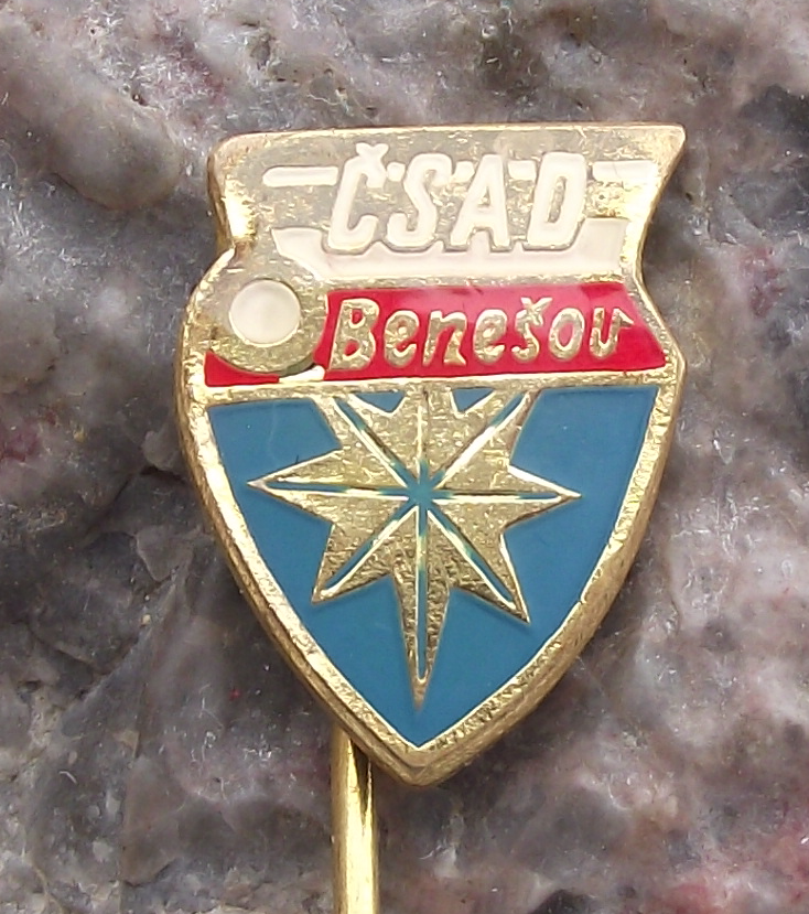 Vintage Benesov CSAD Czech Bus Coach Transport Advertising Pin Badge