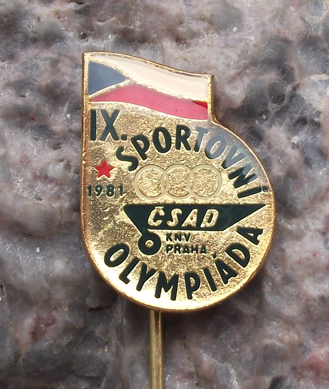 1981 CSAD Prague Praha Czech Bus Company 9th Olympics Sports Pin Badge