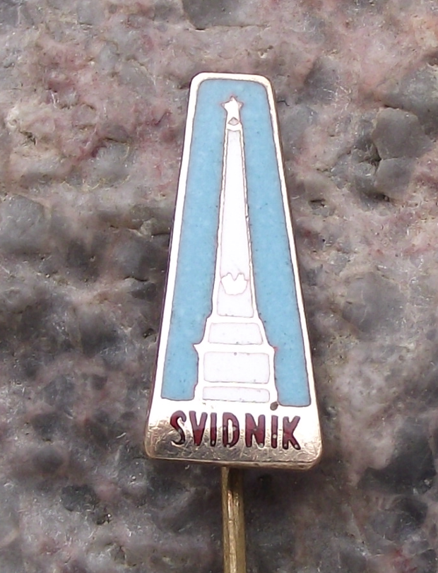 Vintage Svidník Soviet Army Memorial Battle of Dukla Pass Monument Pin Badge
